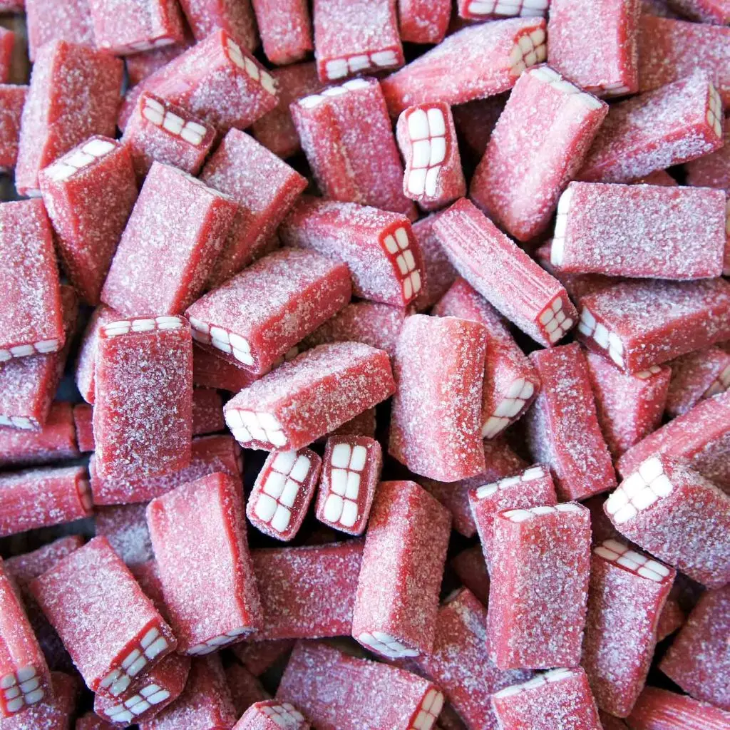 Damel Sour Strawberry Bricks - Per 100g