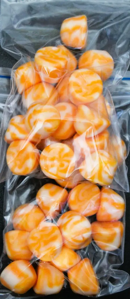 Damel Spiral Peach Kisses - Per 100g