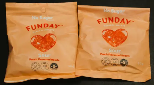 [FSPH] Funday Sour Peach Hearts 50g Bag