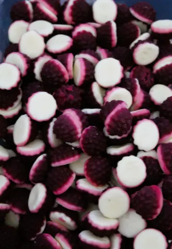 [RBNC] Rainbow Boysenberries N Cream - Per 100g